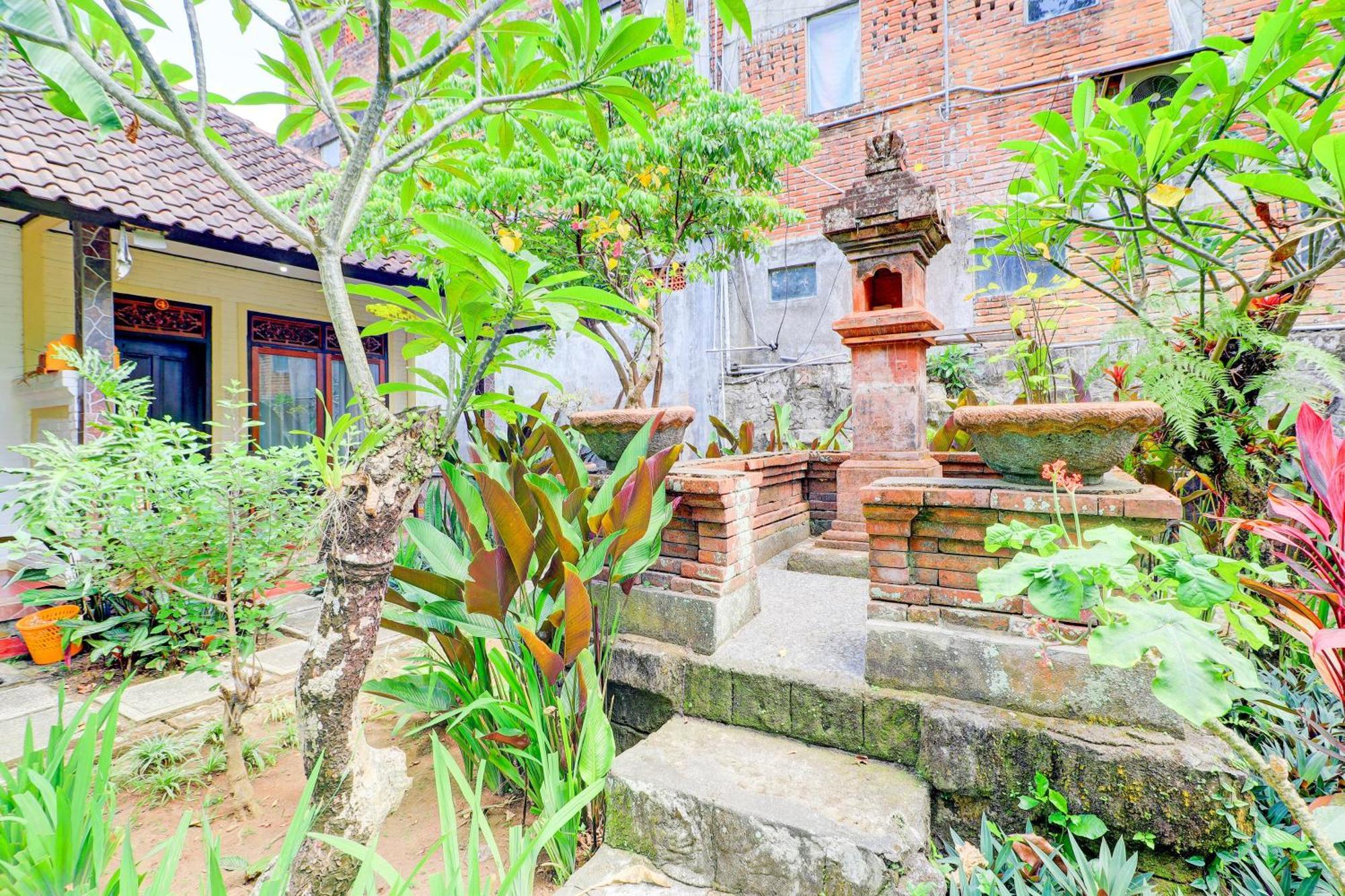 Hotel O Ubud Asri Homestay Near Monkey Forest Екстериор снимка